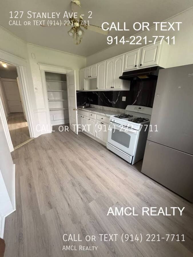 127 Stanley Ave #2 - Photo 3 of 15