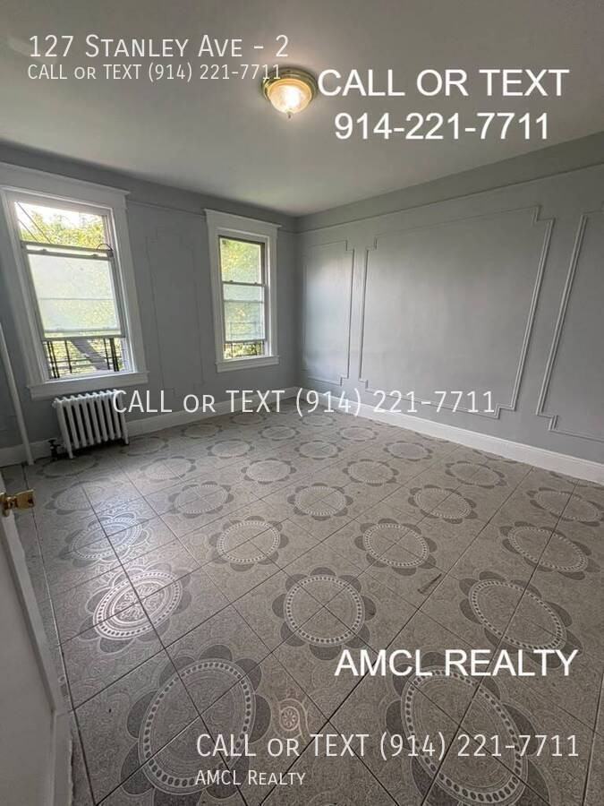 127 Stanley Ave #2 - Photo 5 of 15