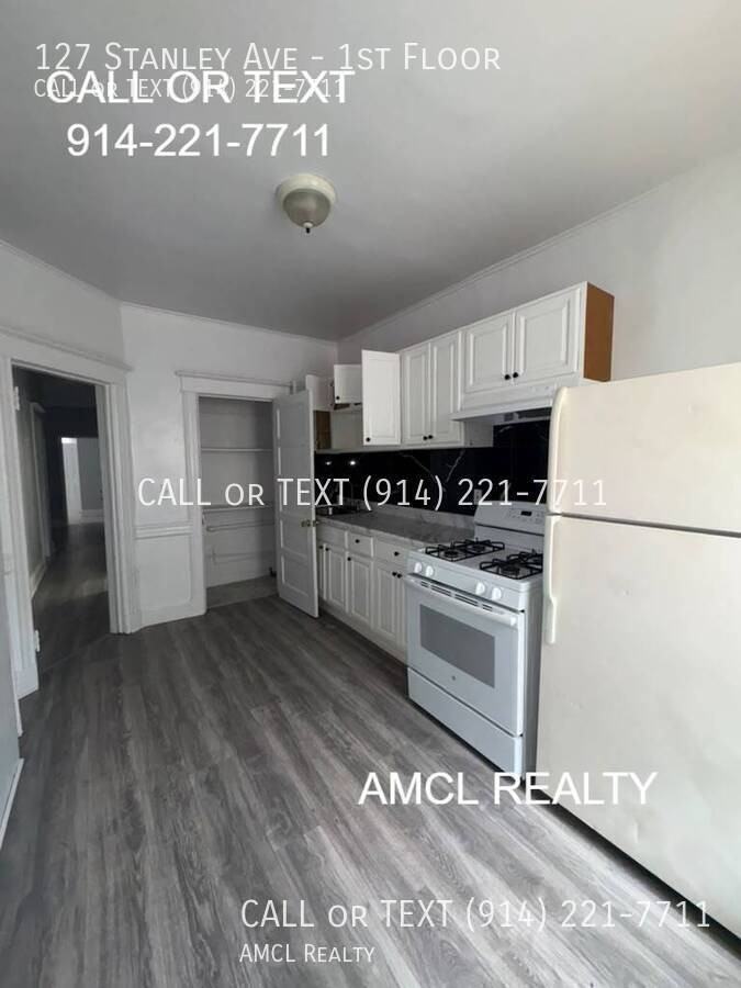 127 Stanley Ave #1stFL - Photo 3 of 13