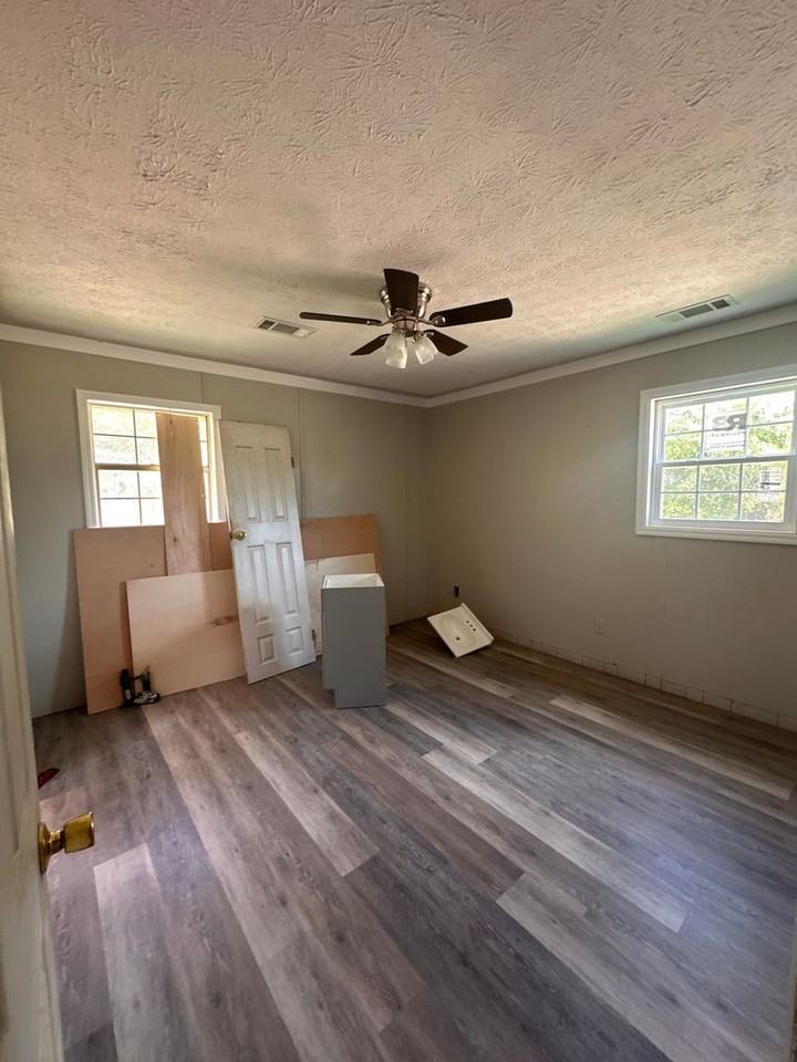 140 Lake Dr - Photo 5 of 5