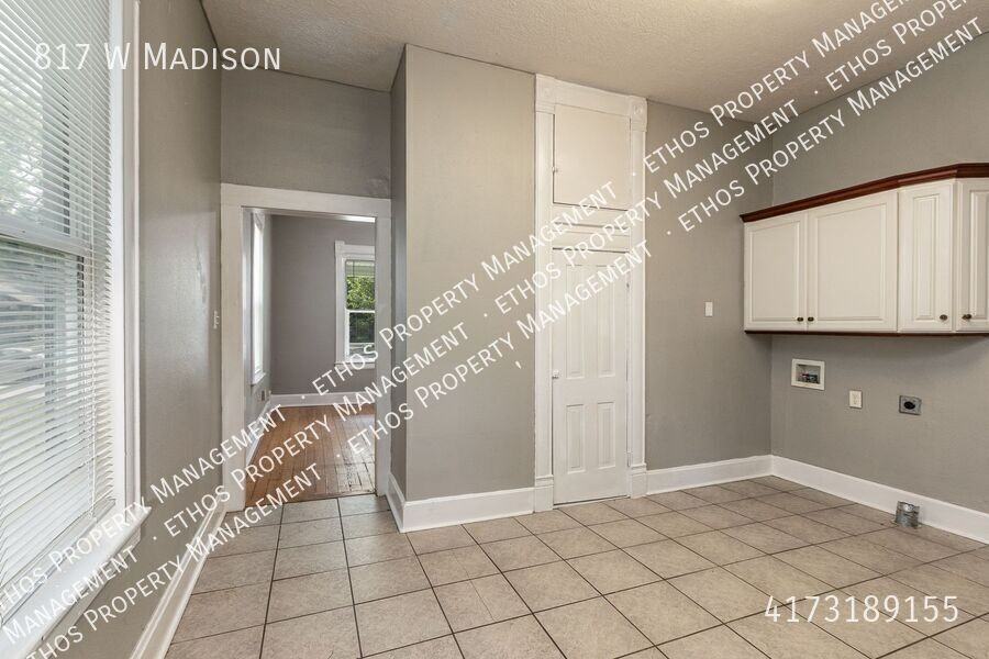 817 W Madison St - Photo 6 of 13