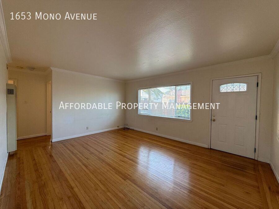 1653 Mono Ave - Photo 4 of 14