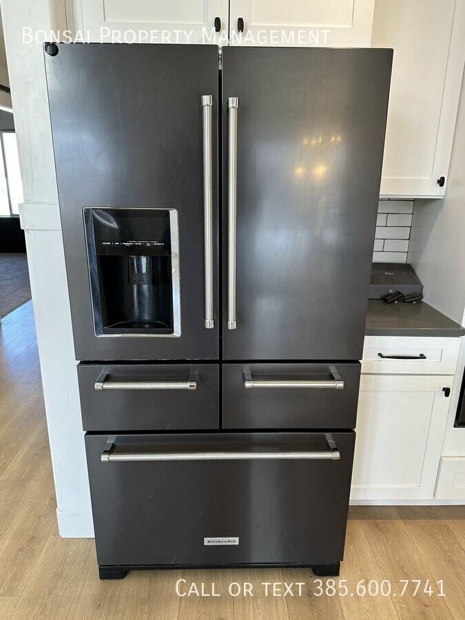 4554 N Mt Ellen St - Photo 7 of 50