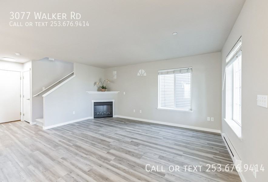 3077 Walker Rd - Photo 7 of 30