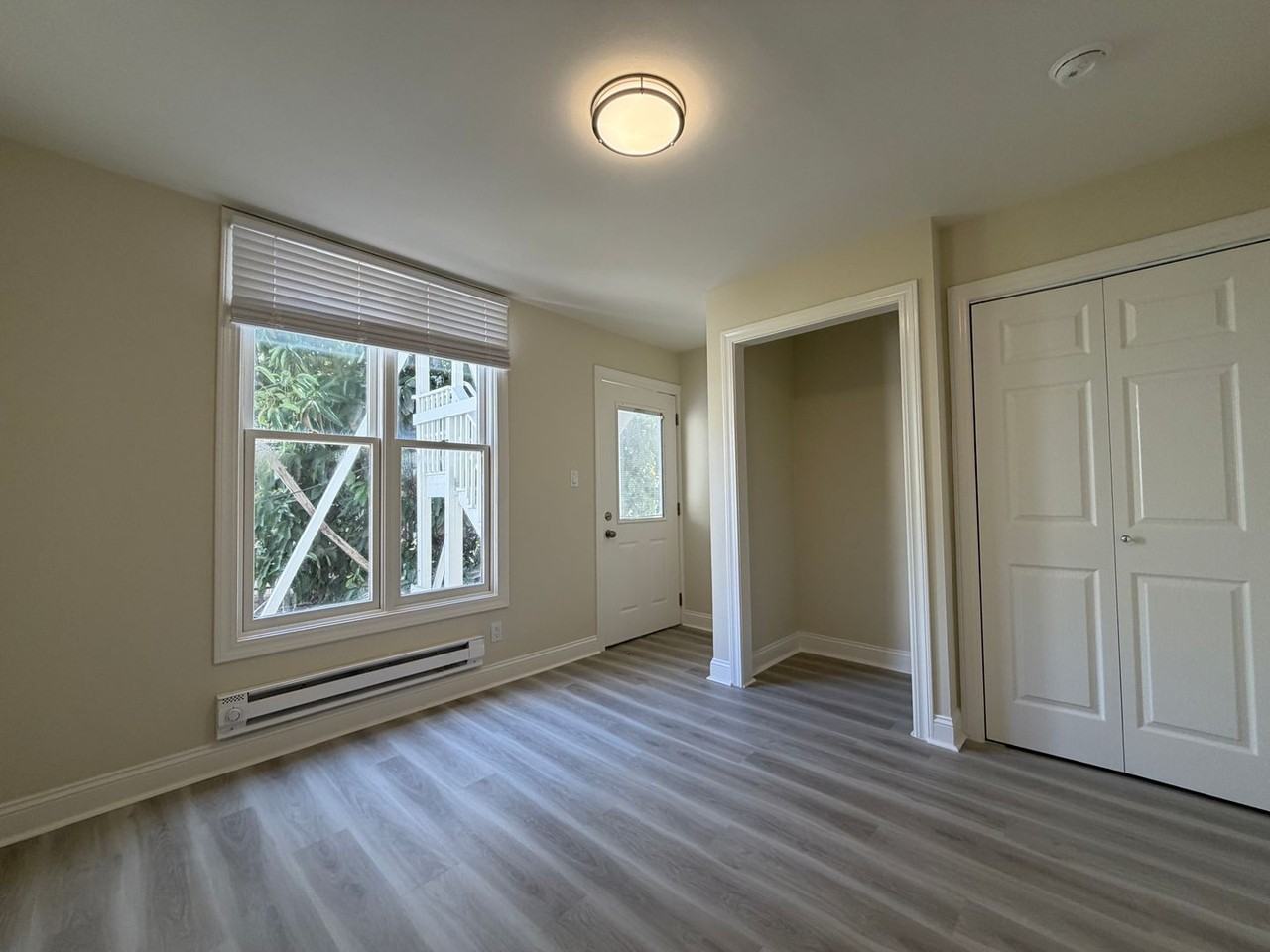 569 Minna St #569 - Photo 7 of 17