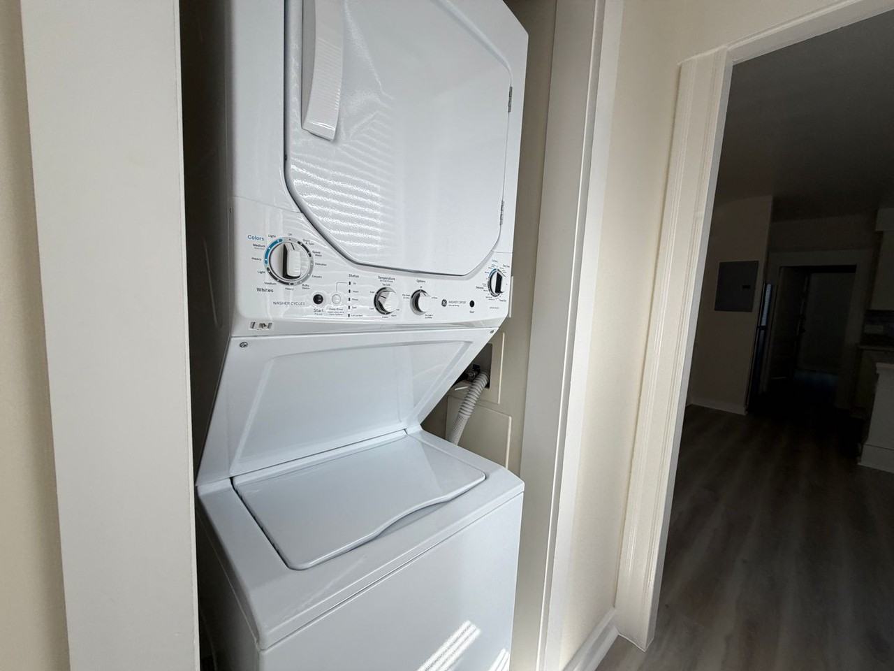 571A Minna St #571A - Photo 3 of 15