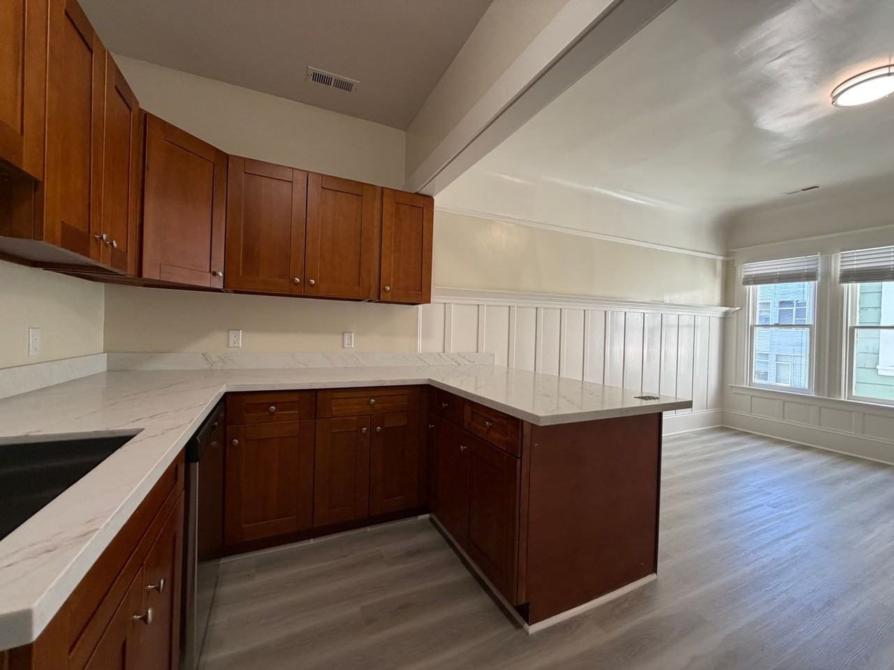 569B Minna St #569B - Photo 7 of 17