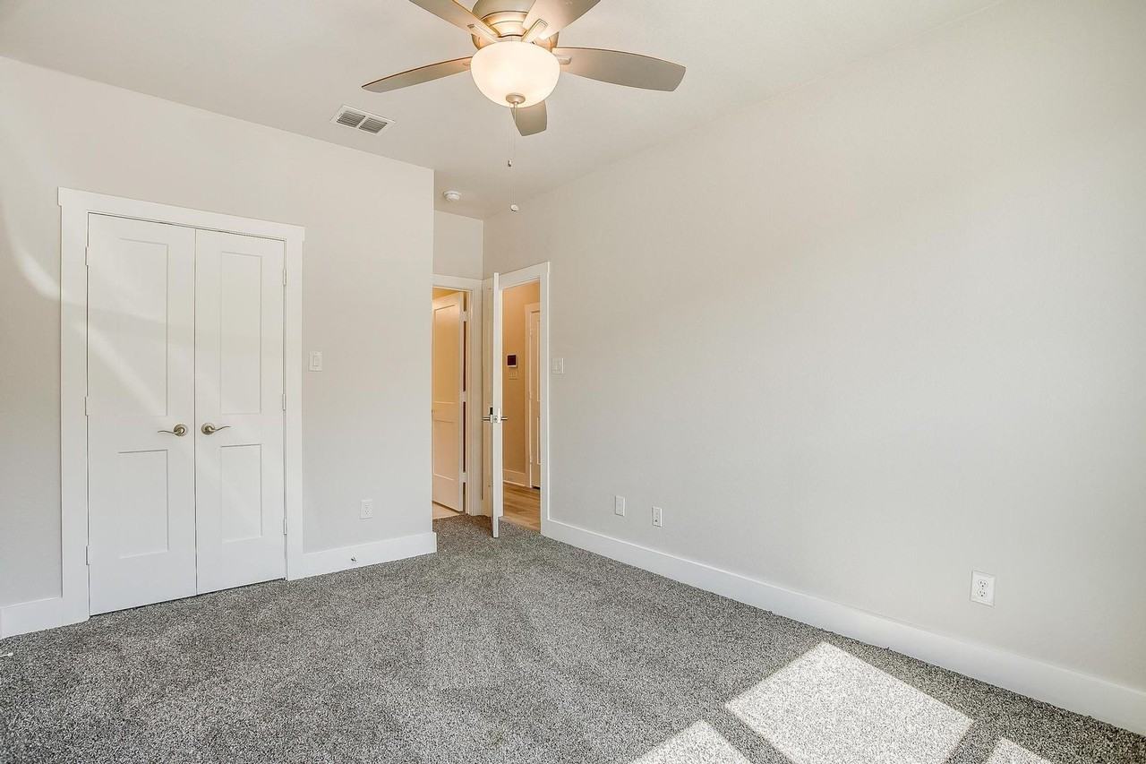 2944 Forest Park Blvd #2944FP2028 - Photo 7 of 39