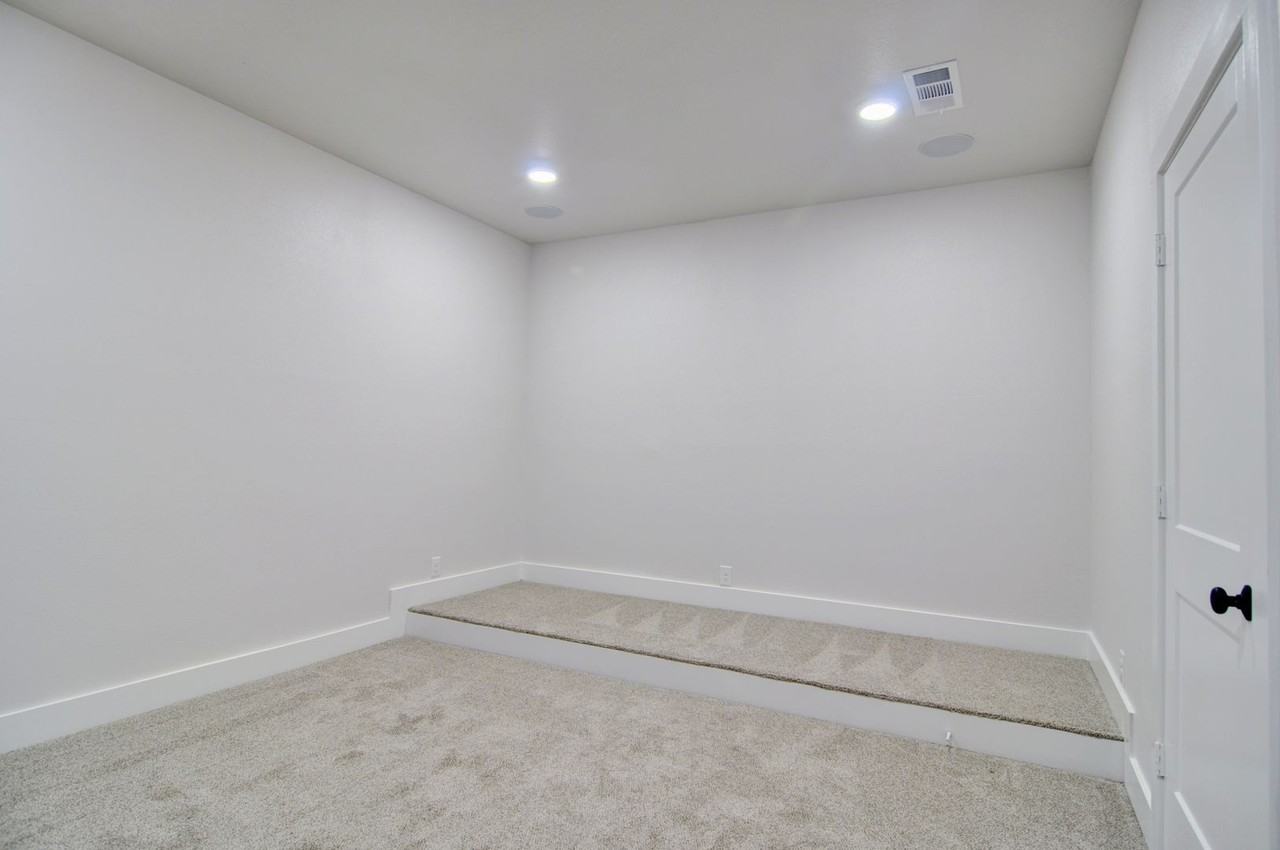 3214 Mccart Ave #3214MC2028 - Photo 4 of 26