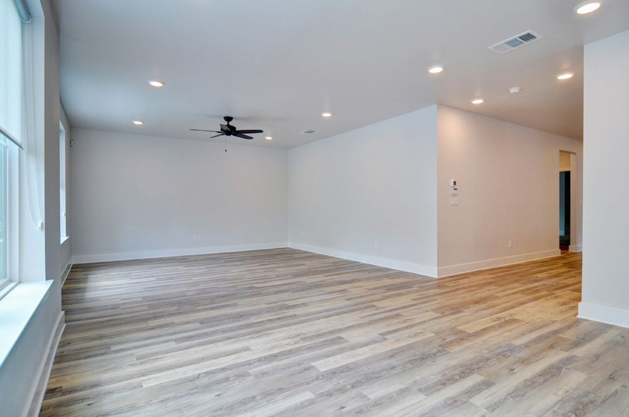 3212 Mccart Ave #3212MC2028 - Photo 2 of 15