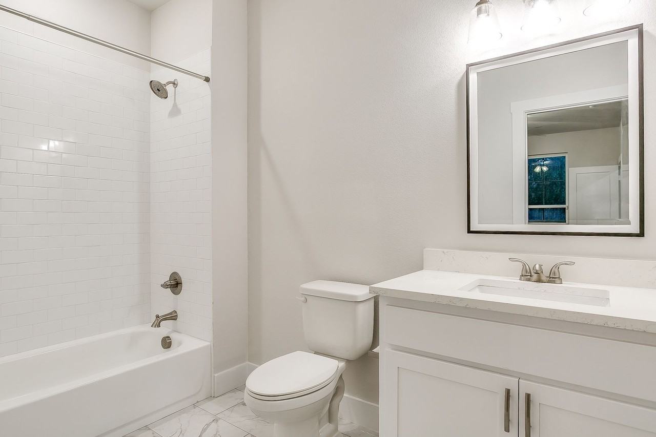 3147 Forest Park Blvd #3147FP2028 - Photo 5 of 47