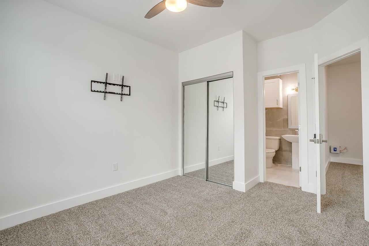 3146 Forest Park Blvd #3146FP2028 - Photo 6 of 34