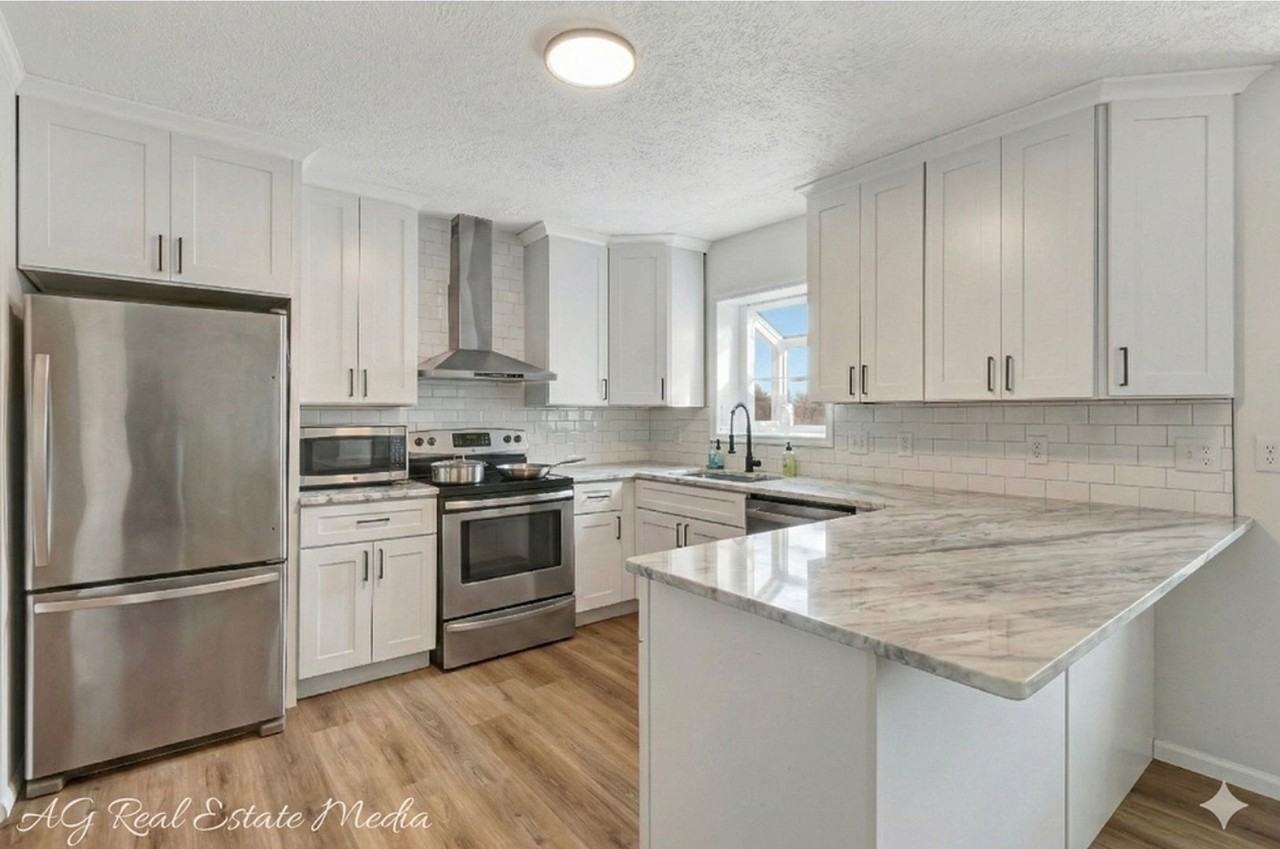 504 Brunswick Dr - Photo 4 of 14
