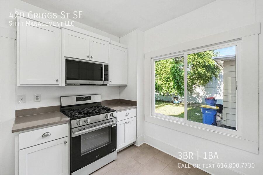 420 Griggs St Se - Photo 7 of 20