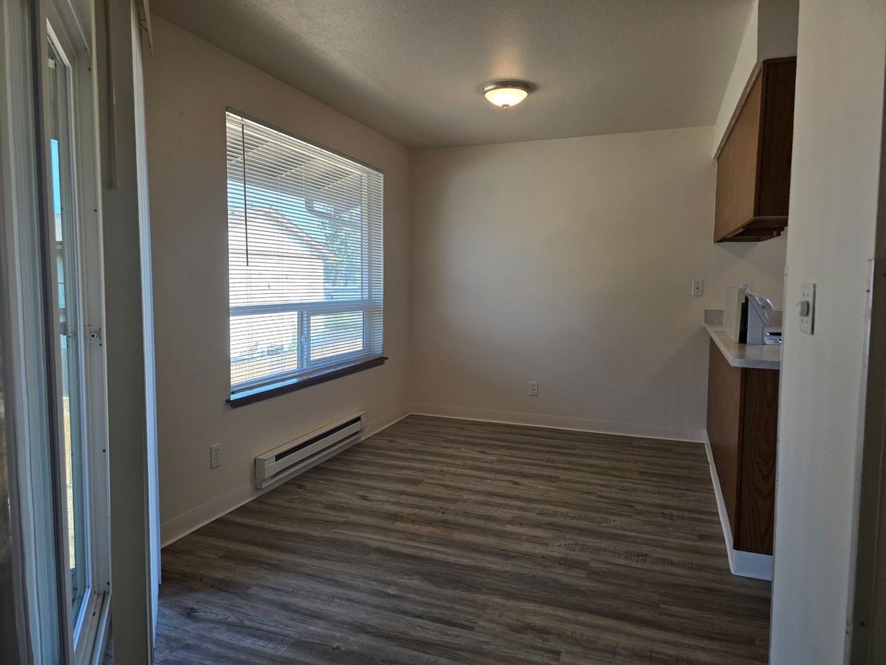 7710 Burgess St W - Photo 6 of 20