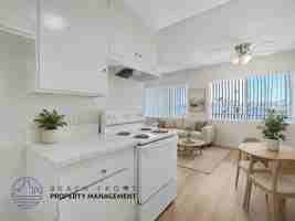 featured image of 223 & 229 Queen St.