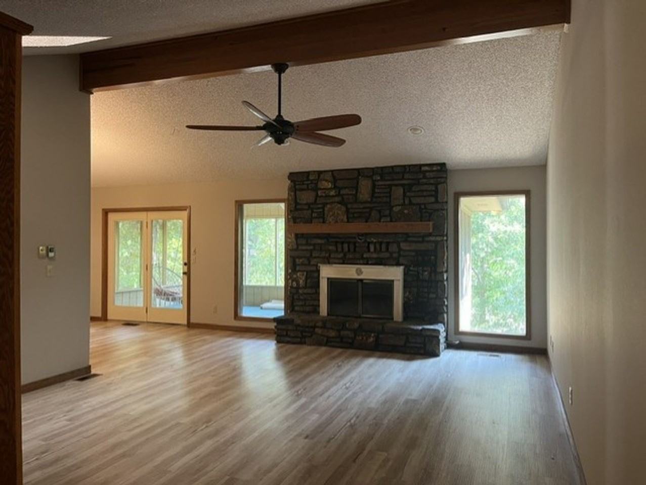 1 Curry Ln - Photo 3 of 25