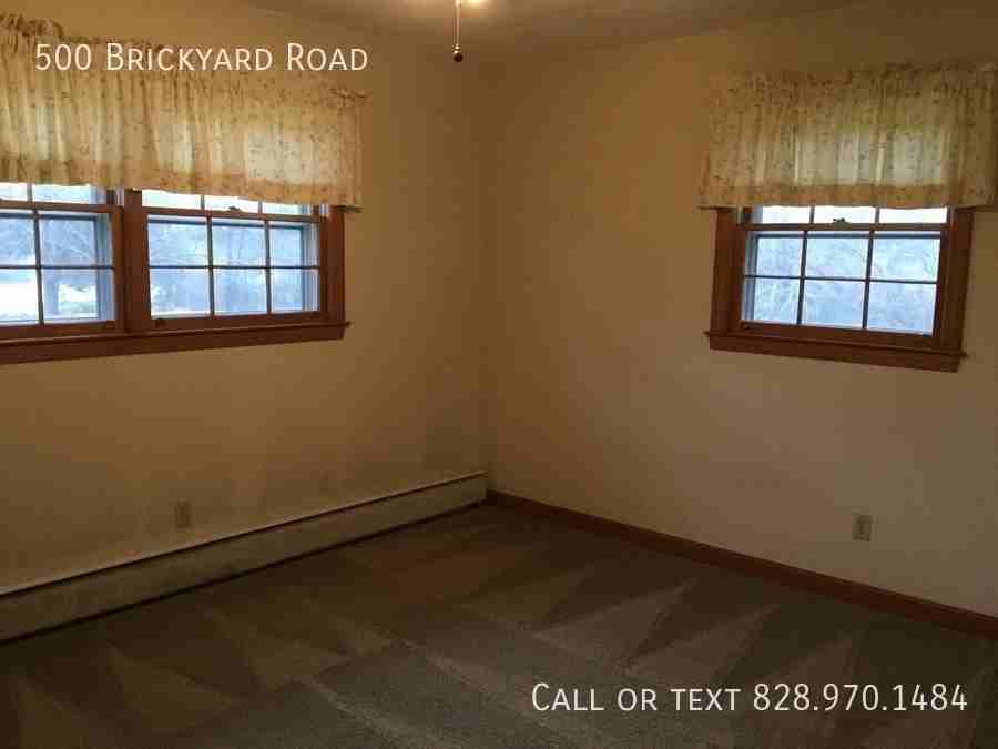 500 Brickyard Rd - Photo 6 of 11