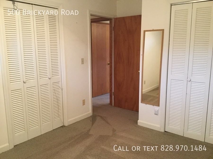 500 Brickyard Rd - Photo 7 of 11