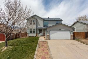featured image of 1130 Pond Side Dr