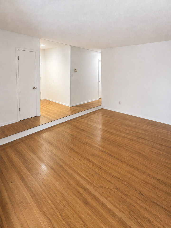 6741 Cherrywood Cir - Photo 3 of 7