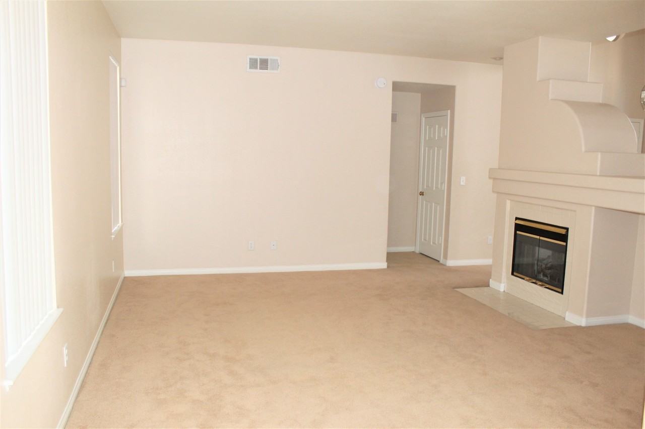 2241 Juniper Berry Dr - Photo 3 of 20