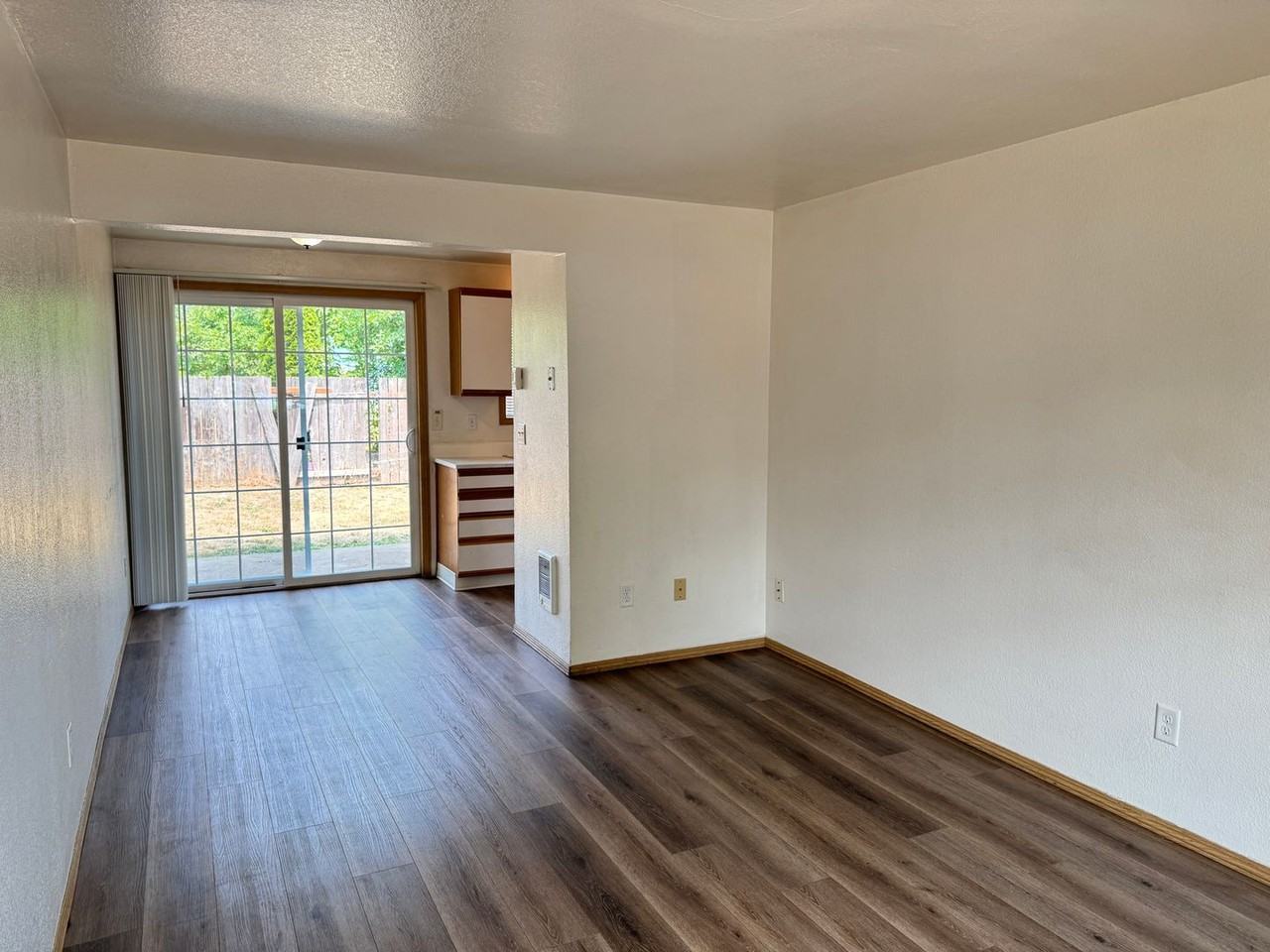 117 Lea Ave - Photo 4 of 29