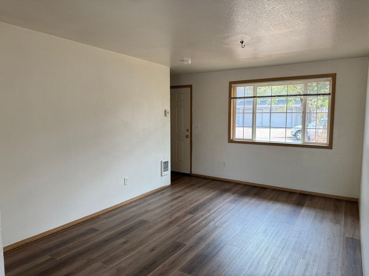 117 Lea Ave - Photo 5 of 29