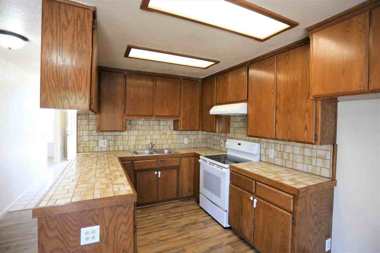 1613 Fig Ave #A - Photo 6 of 26