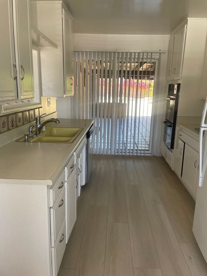 10036 Casaba Ave - Photo 4 of 14