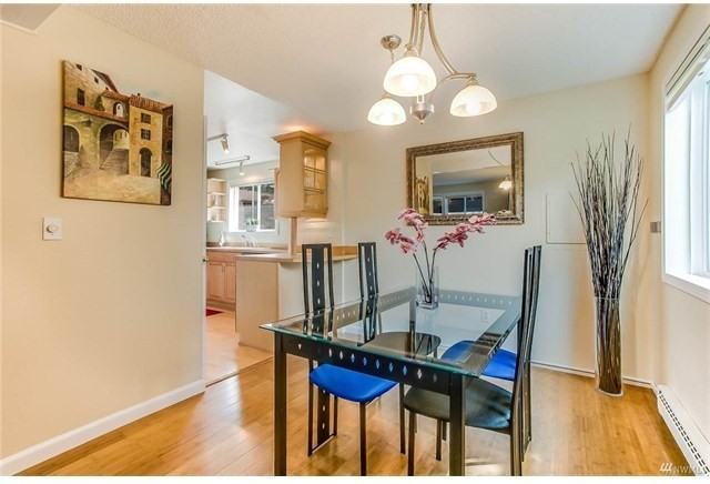 12521 Se 30th St - Photo 3 of 17