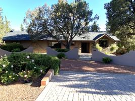 featured image of 2285 Sanborn Dr