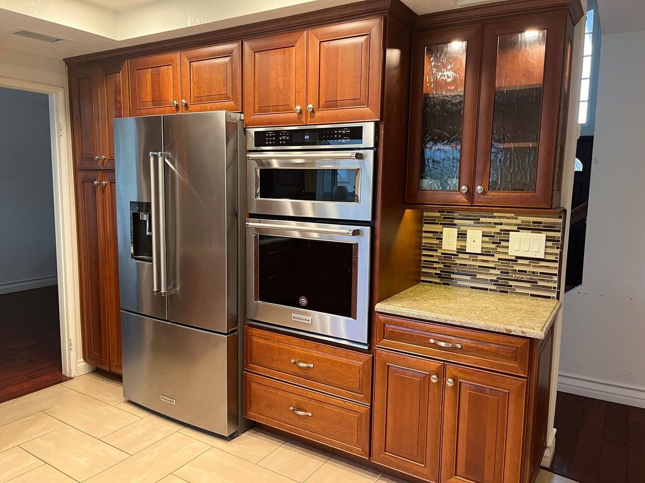 926 S Essex Rd - Photo 4 of 23