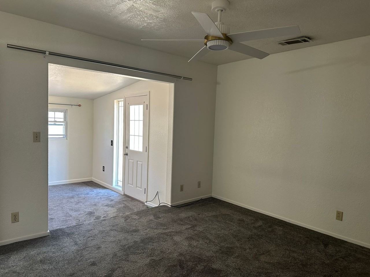 3689 Dowell Ct - Photo 3 of 18
