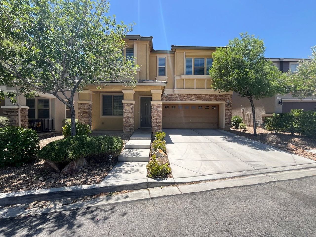 5547 Fairmeade Way