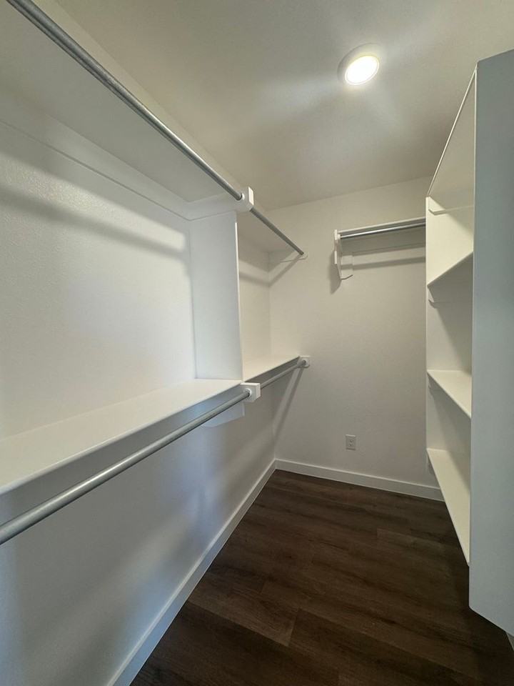 6508 Lewisville Ln - Photo 7 of 14