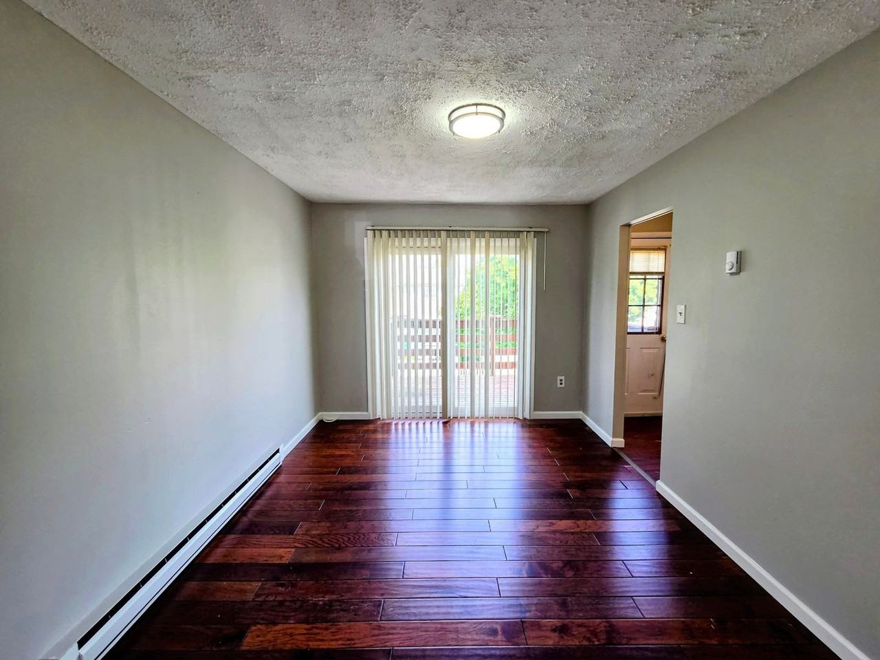 5657 Wood Ln - Photo 6 of 23
