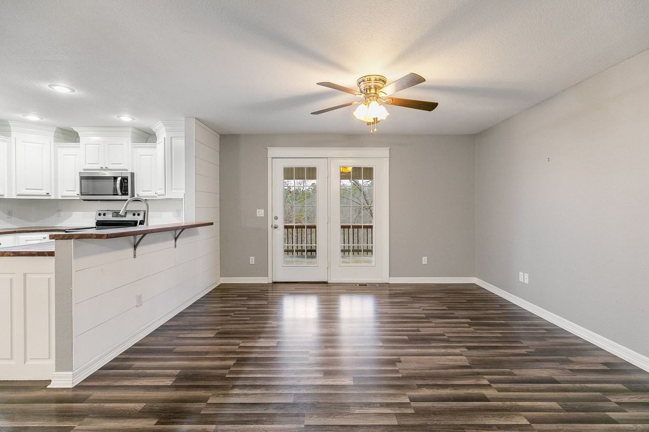 32 Kendal Dr - Photo 3 of 31