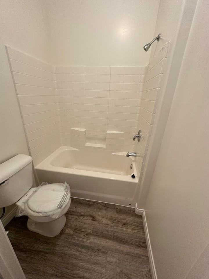 3124 Park Meadows Drive Bakersfield, CA 93308 - Photo 6 of 10