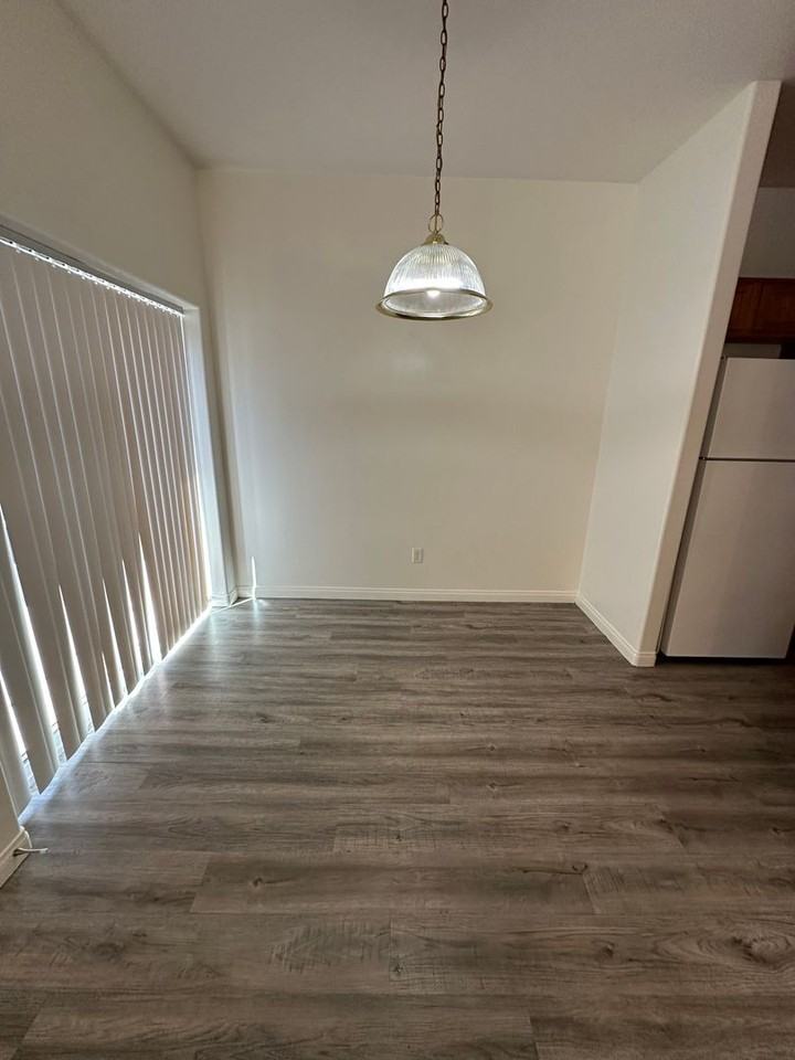 3124 Park Meadows Drive Bakersfield, CA 93308 - Photo 7 of 10