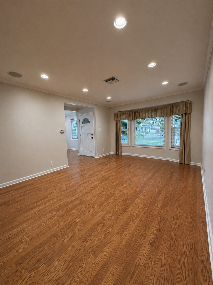 3703 Monogram Ave - Photo 3 of 17