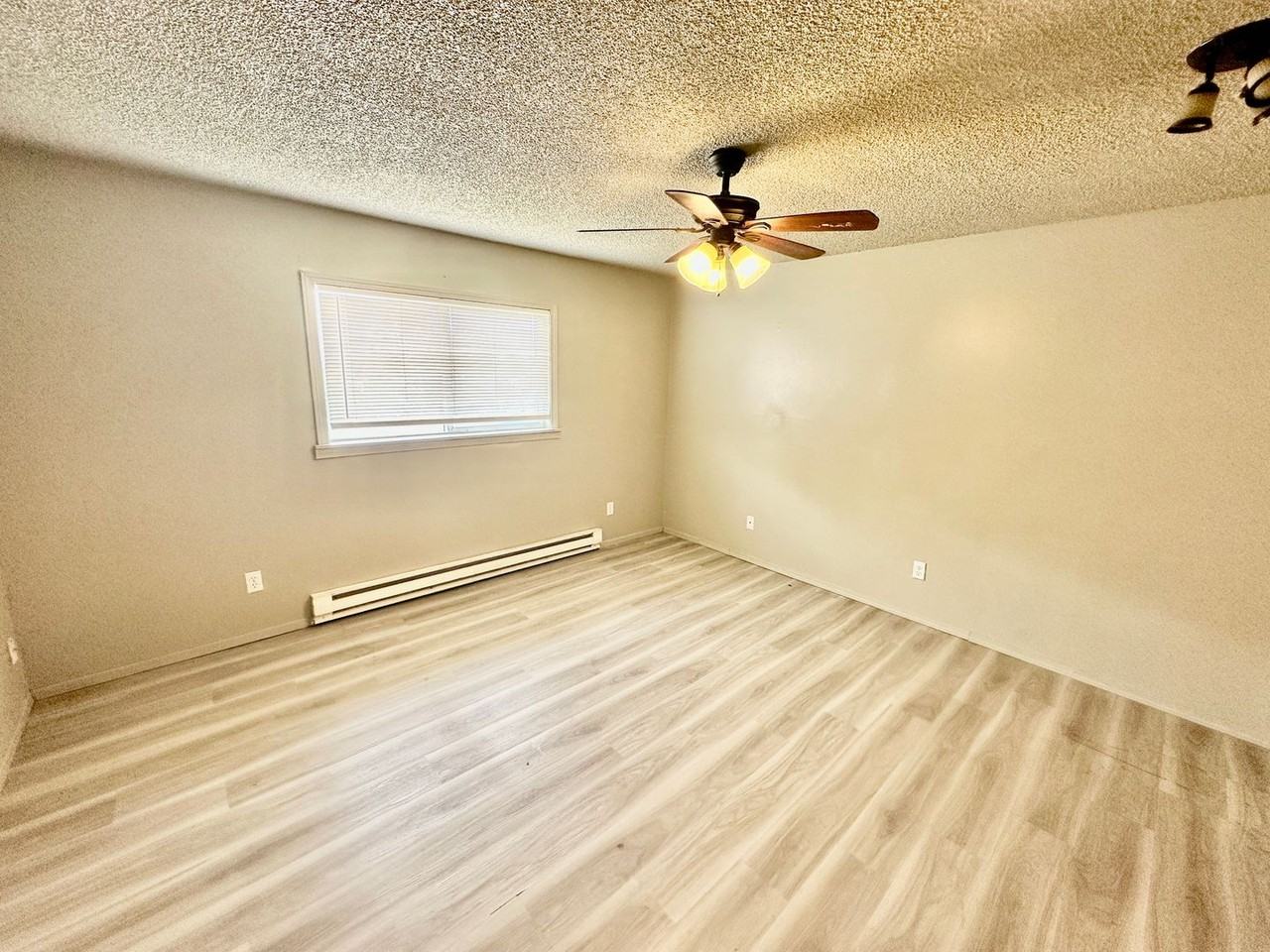 3315 E Garnet Ave - Photo 6 of 17