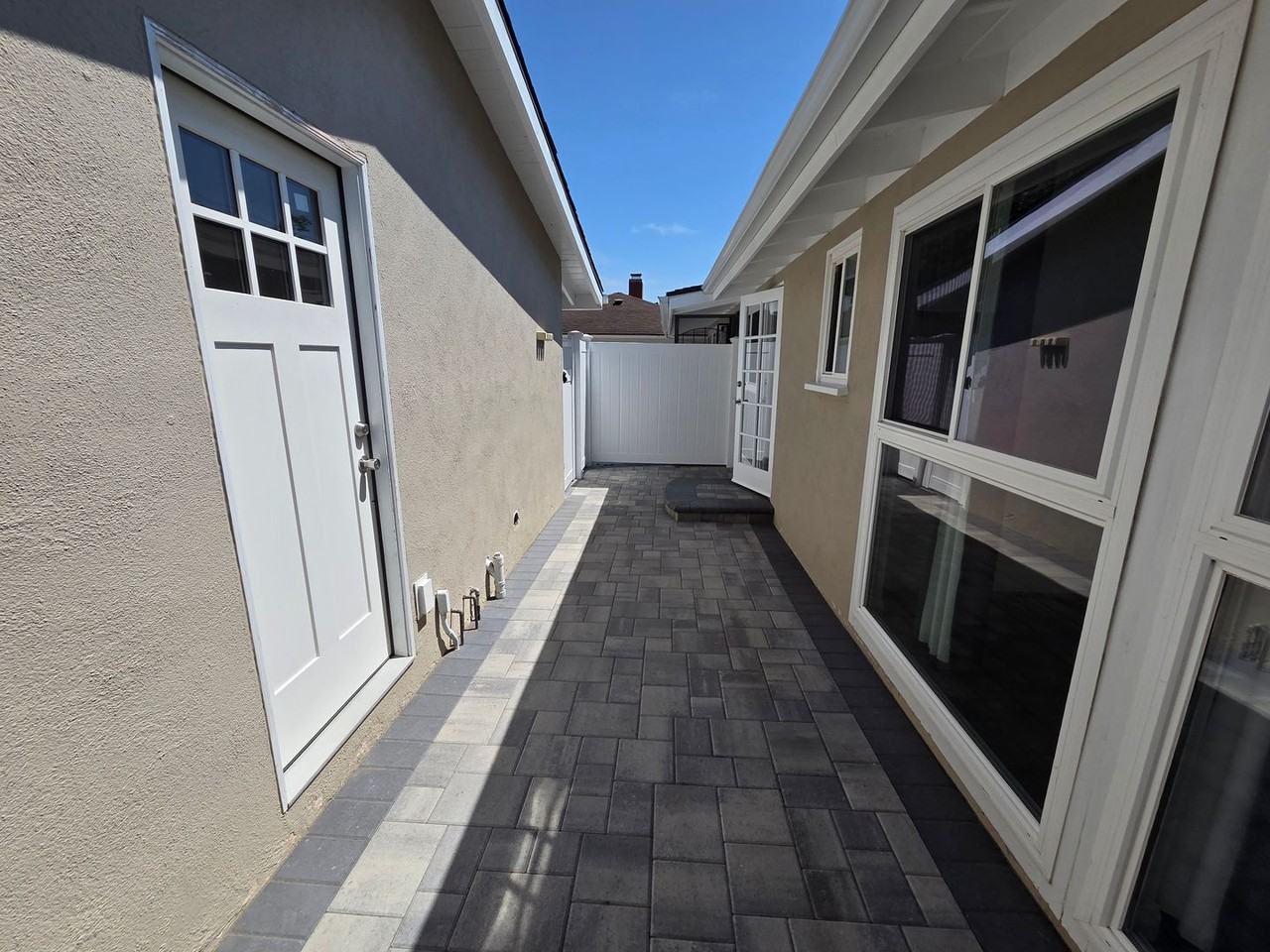 317 Agnus Dr - Photo 5 of 21