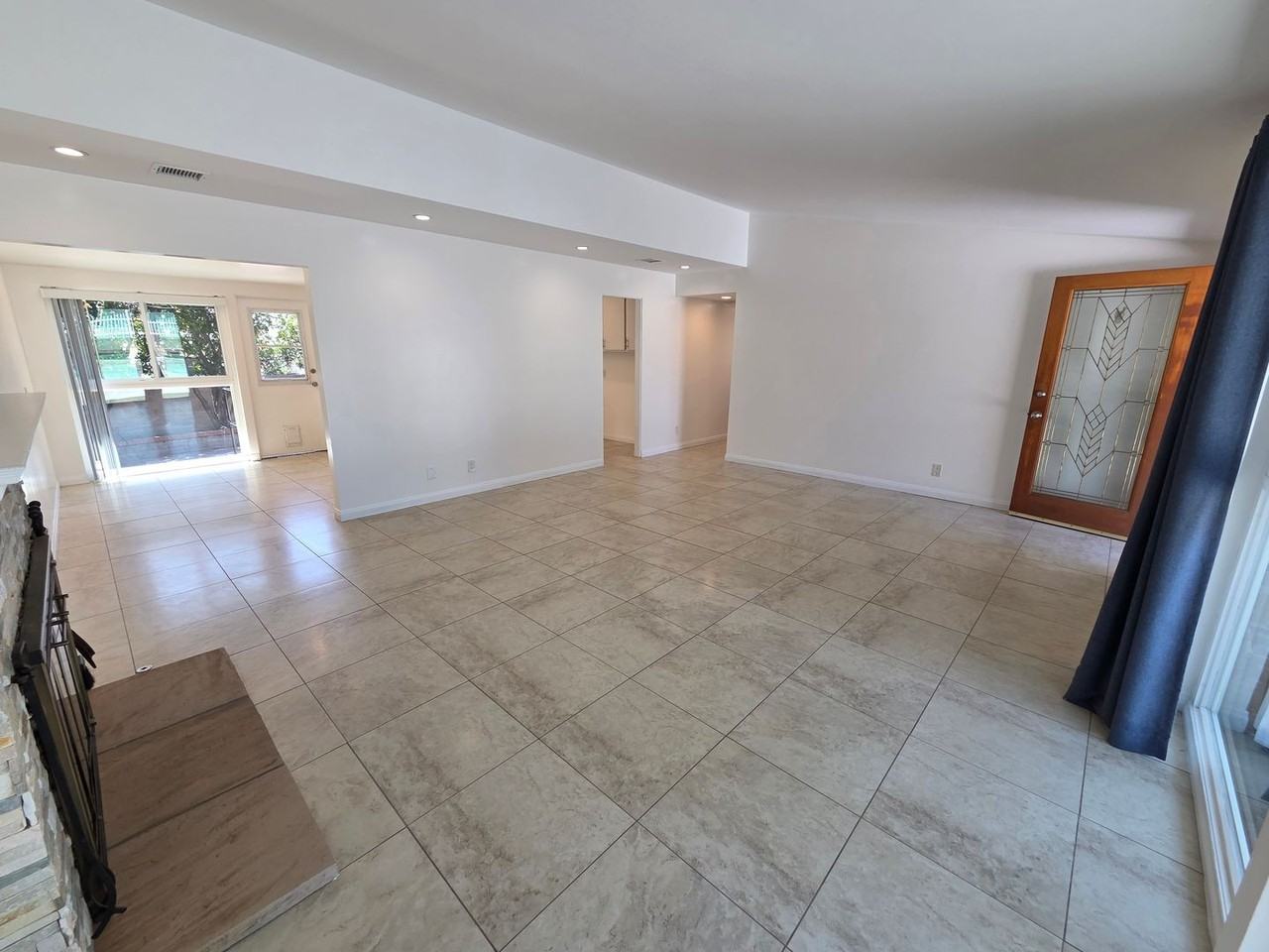 317 Agnus Dr - Photo 7 of 21