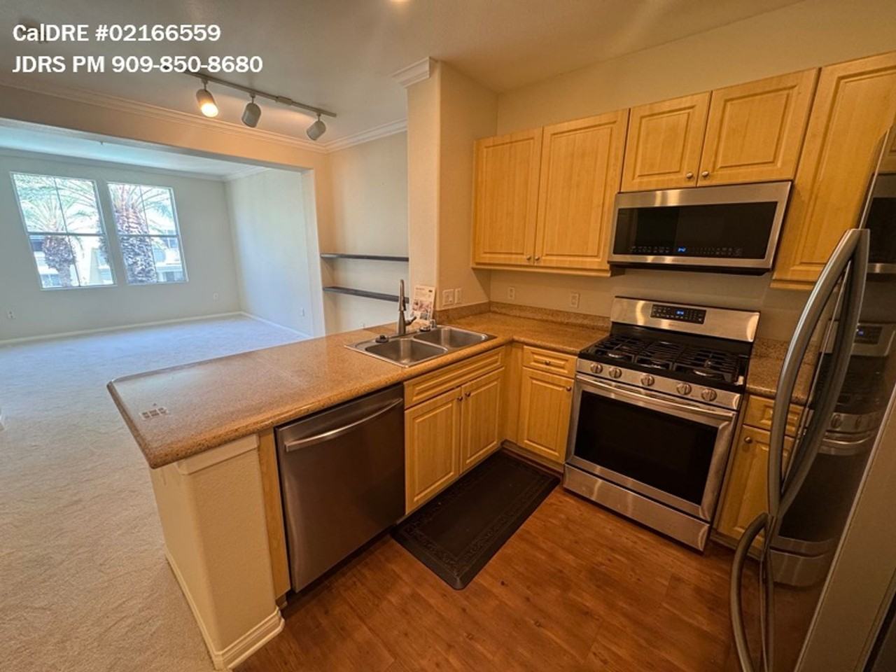 3458 Watermarke Pl - Photo 4 of 28