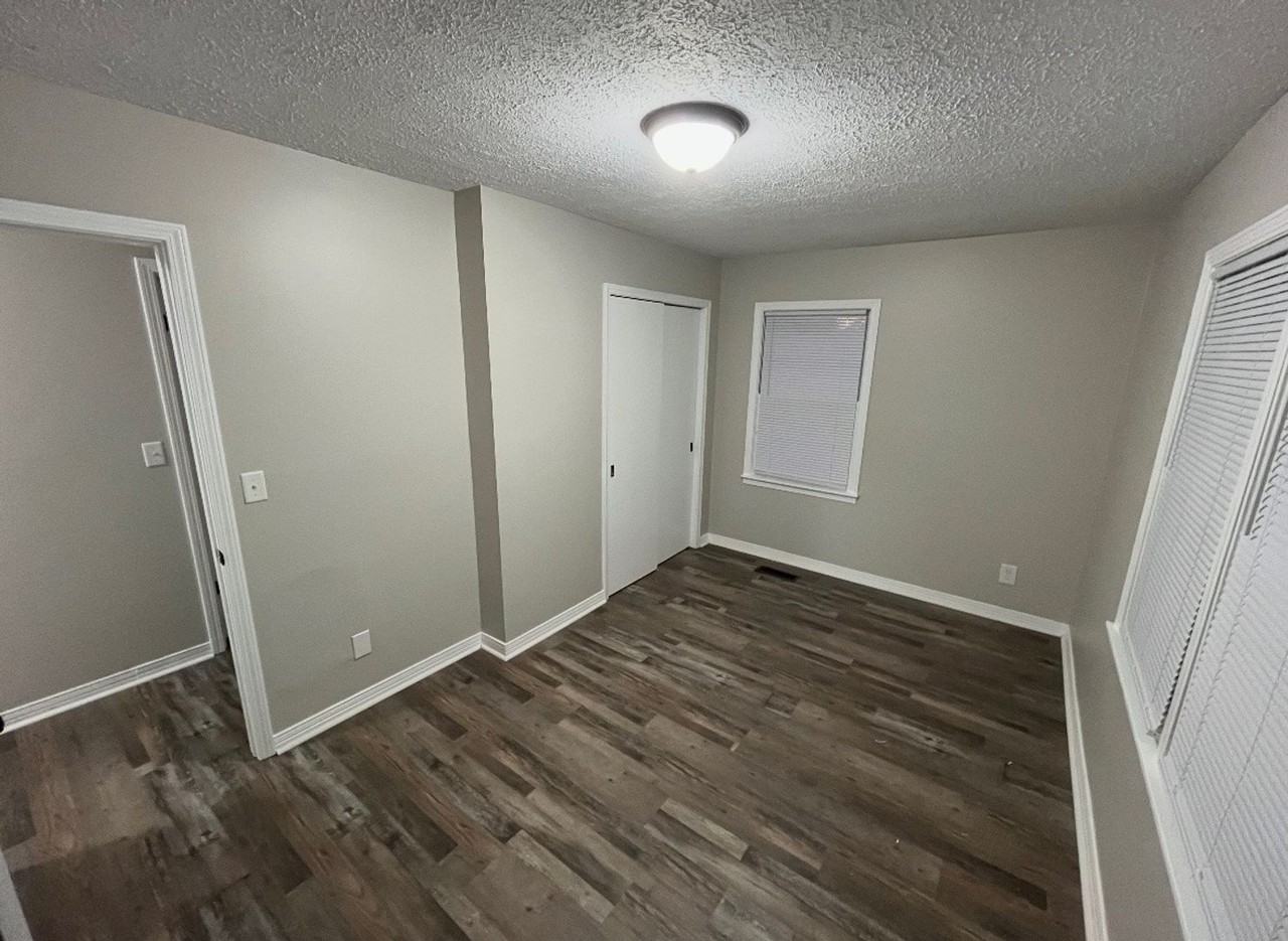 407 Pecan Ave - Photo 6 of 14