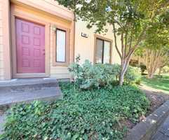 featured image of 468 Park Place Dr