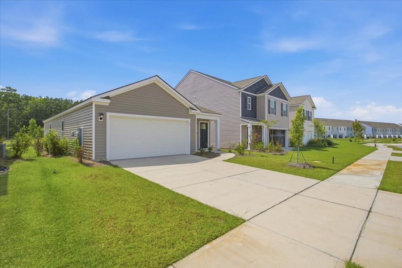23 Cedar Creek Ln - Photo 7 of 36