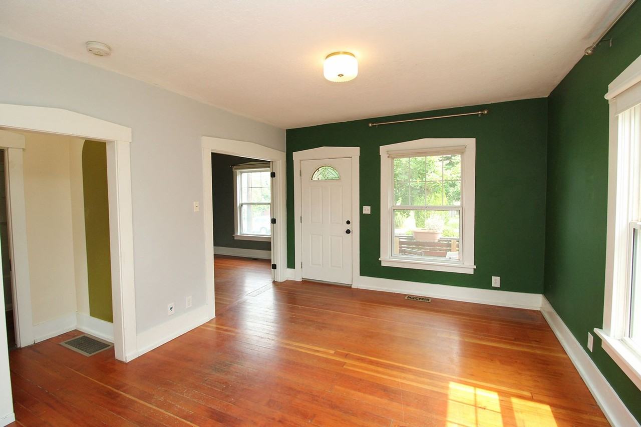 1415 Ne 74th Ave - Photo 6 of 25