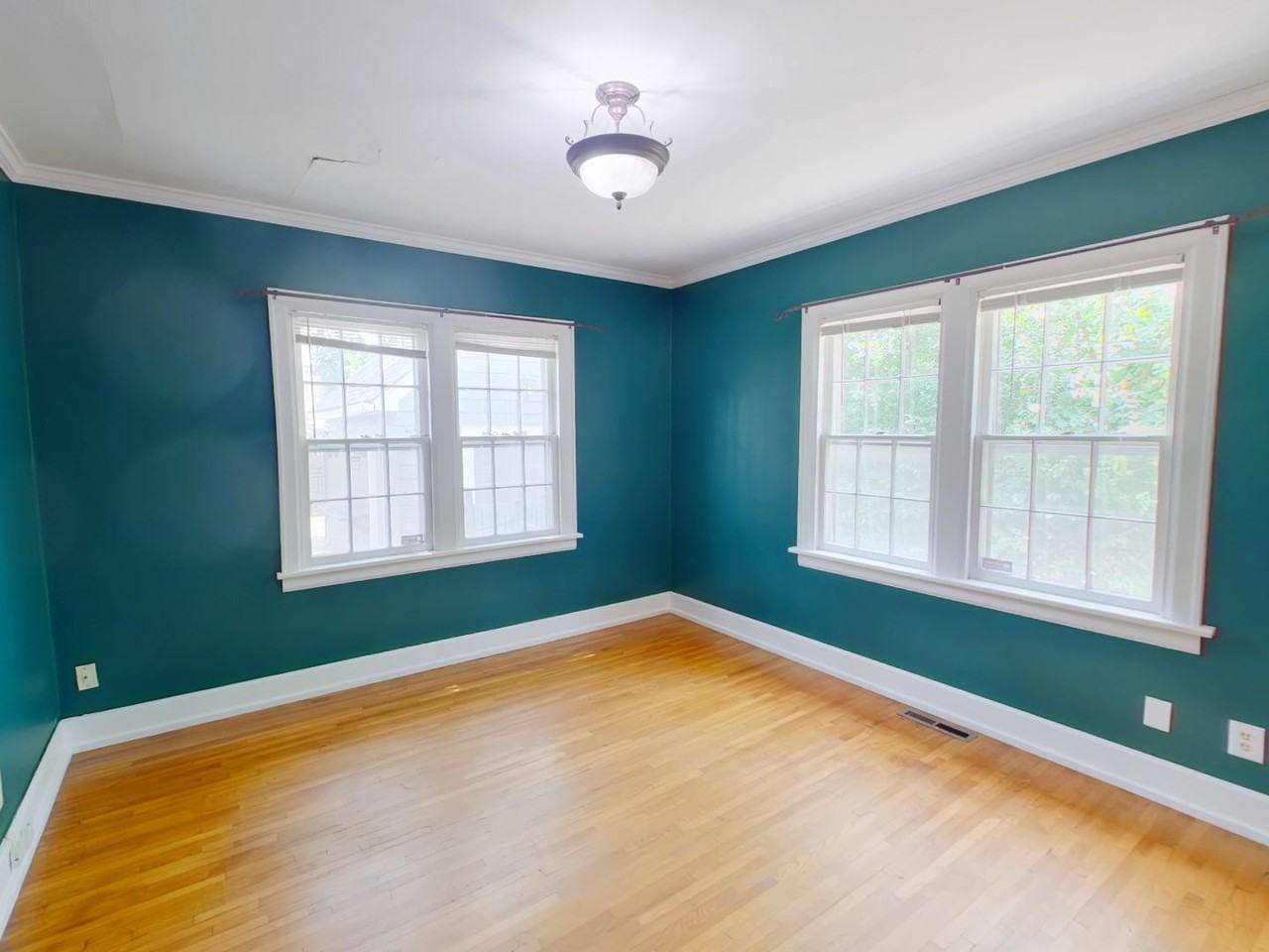 3431 E Pine St - Photo 7 of 15